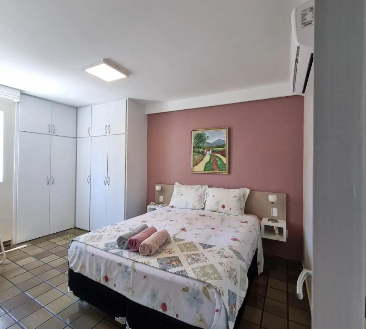 Apartamento De 3 Quartos A 100 Metros Da Praia De Boa Viagem location