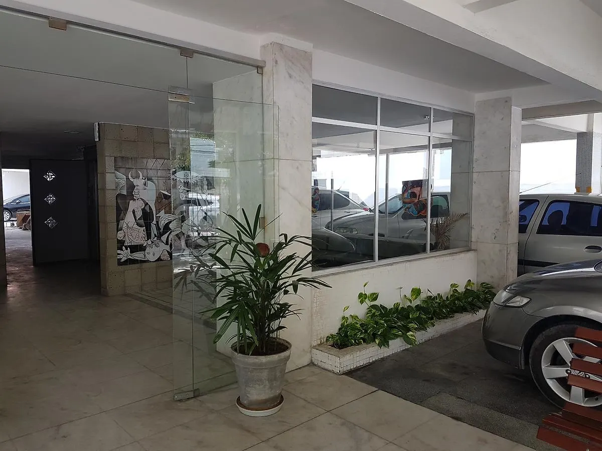 Apartamento De 3 Quartos A 100 Metros Da Praia De Boa Viagem Recife 0*,  Brazil
