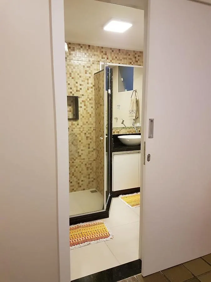 Apartamento De 3 Quartos A 100 Metros Da Praia De Boa Viagem Recife