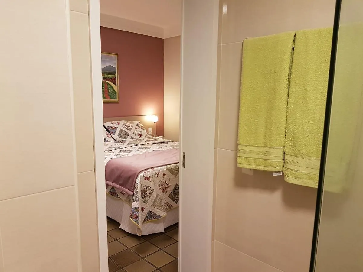 Apartamento De 3 Quartos A 100 Metros Da Praia De Boa Viagem Recife 0*,