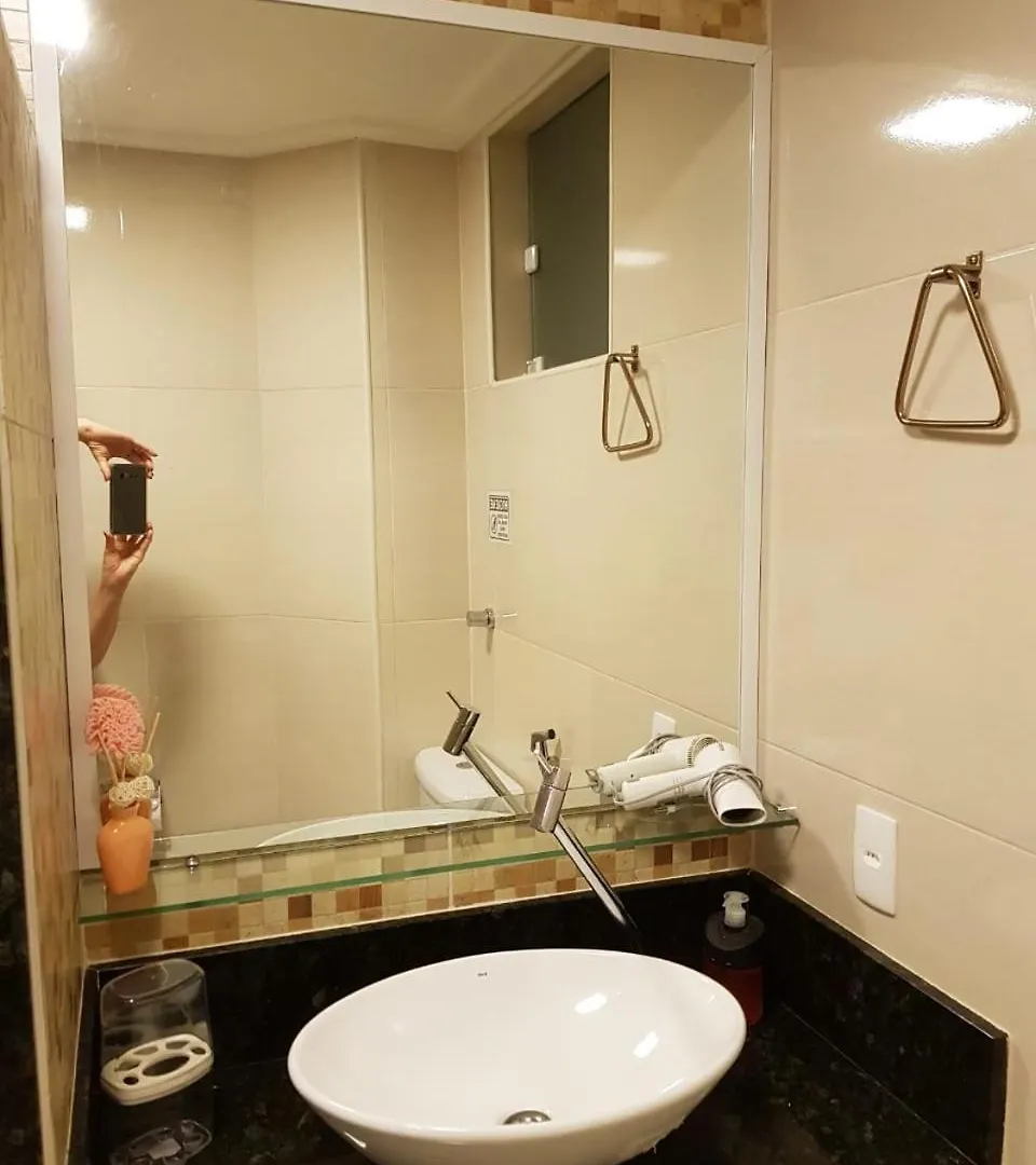 Apartamento De 3 Quartos A 100 Metros Da Praia De Boa Viagem Recife Brasil