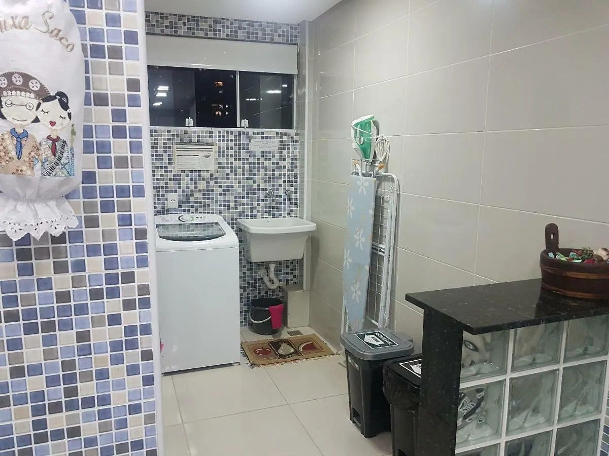 Apartamento De 3 Quartos A 100 Metros Da Praia De Boa Viagem Recife 0*,  Brasil
