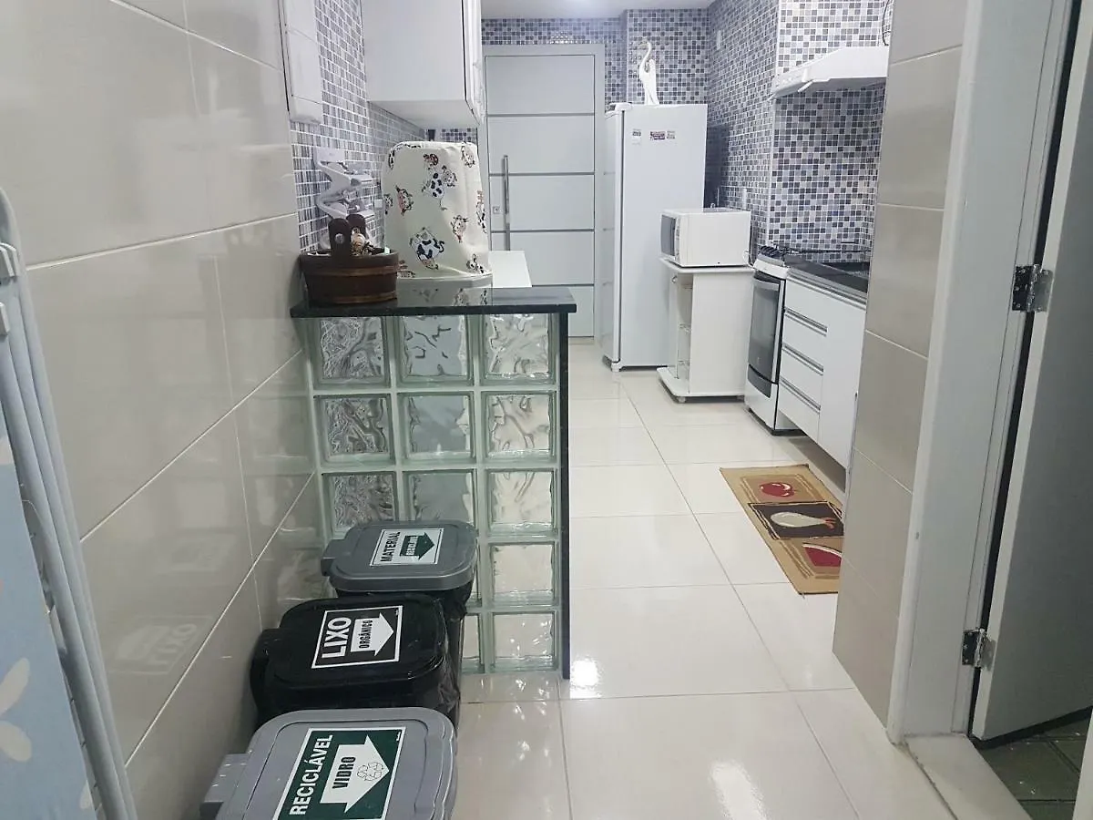 Apartamento De 3 Quartos A 100 Metros Da Praia De Boa Viagem Recife