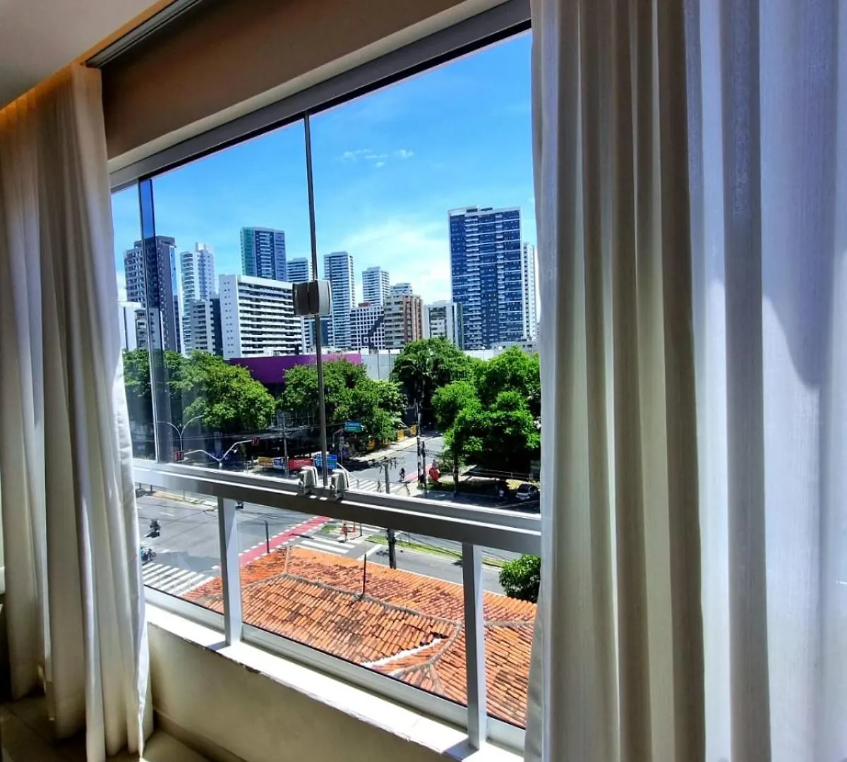 Apartamento De 3 Quartos A 100 Metros Da Praia De Boa Viagem Recife 0*,